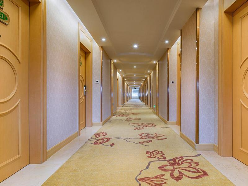 Vienna International Hotel Shenzhen Qianhai Exterior foto