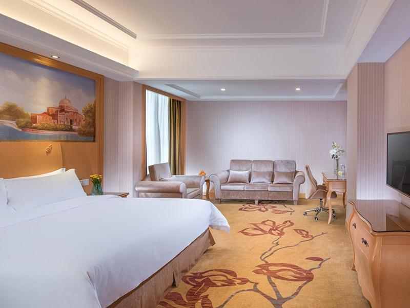 Vienna International Hotel Shenzhen Qianhai Exterior foto
